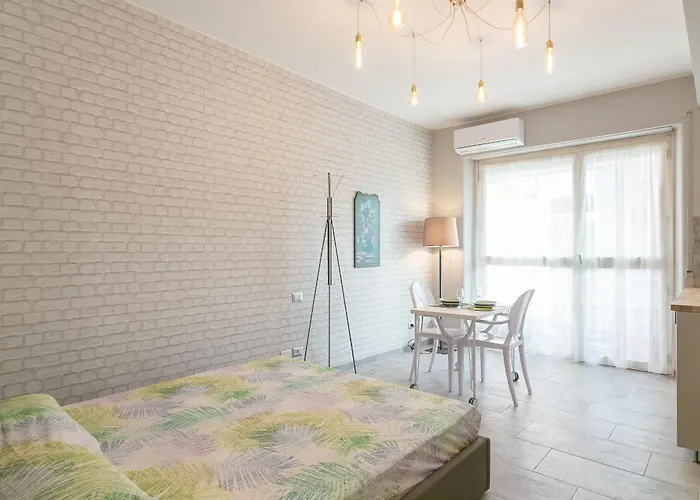 Joivy Cosy Studios, Easy Access To The Centre Of Milão